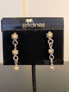 Pearl Floral Drop Earrings in Cream and Silver